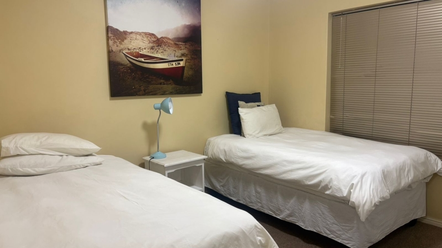 To Let 2 Bedroom Property for Rent in Big Bay Western Cape